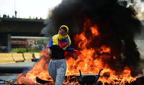 Trump aseguró que hará lo que sea necesario para arreglar la crisis venezolana.