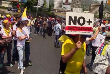 Diputados y líderes responsabilizan por desmanes y muertes al régimen, hoy se lleva a cabo la marcha del silencio en Venezuela.