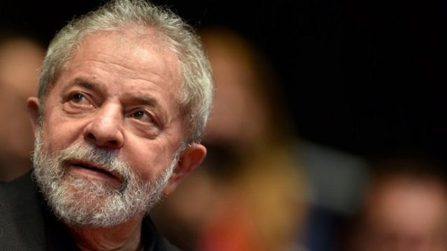 El ex presidente de Brasil Lula Da Silva fue condenado a 9 años por corrupción.