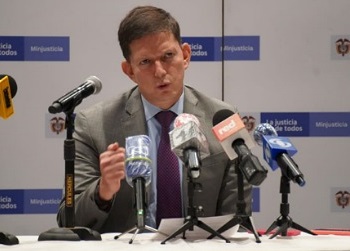 Ministro de Justicia, aseguró que el gobierno tramita la extradición de cuatro integrantes del ELN escondidos en Cuba