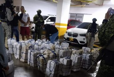 En el parqueadero del Edificio Actually al norte de Barranquilla, Armada Nacional incautó 600 kilos de cocaína.