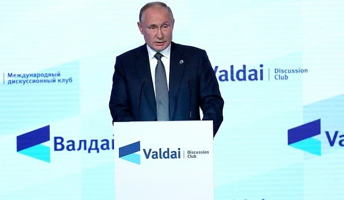 Vladimir Putin, vuelve reiterar se rechazo de la perversión de los Gobiernos en sus políticas de homosexualizar a los niños