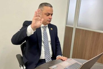 Comisionado de Paz, Juan Camilo Restrepo, designado alcalde encargado de Medellín mientras se se investiga a Daniel Quintero