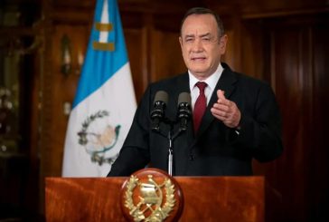 Presidente de Guatemala, Alejandro Giammattei, blanco de un atentado del cual resultó ileso