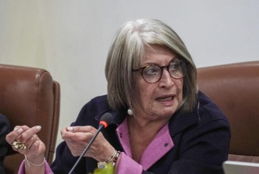 Ministra Cecilia López insiste en que hay que sustituir importaciones y generar más exportaciones