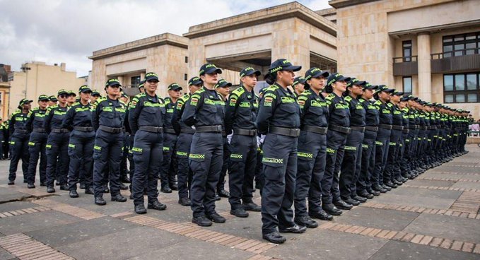 1.500 Policías becados por la Alcaldía de Bogotá, entran al servicio de la seguridad en la capital