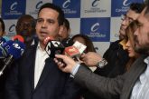 Tumban al director del Partido Conservador, Carlos Andrés Trujillo, y nombran a Efrain Cepeda Sarabia