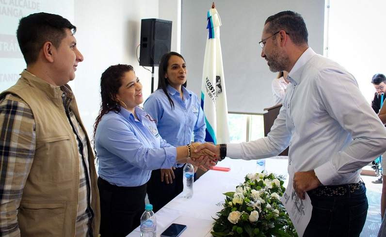 Alcalde electo de Bucaramanga, Jaime Andrés Beltrán, recibió la credencial por parte de la Registraduría.